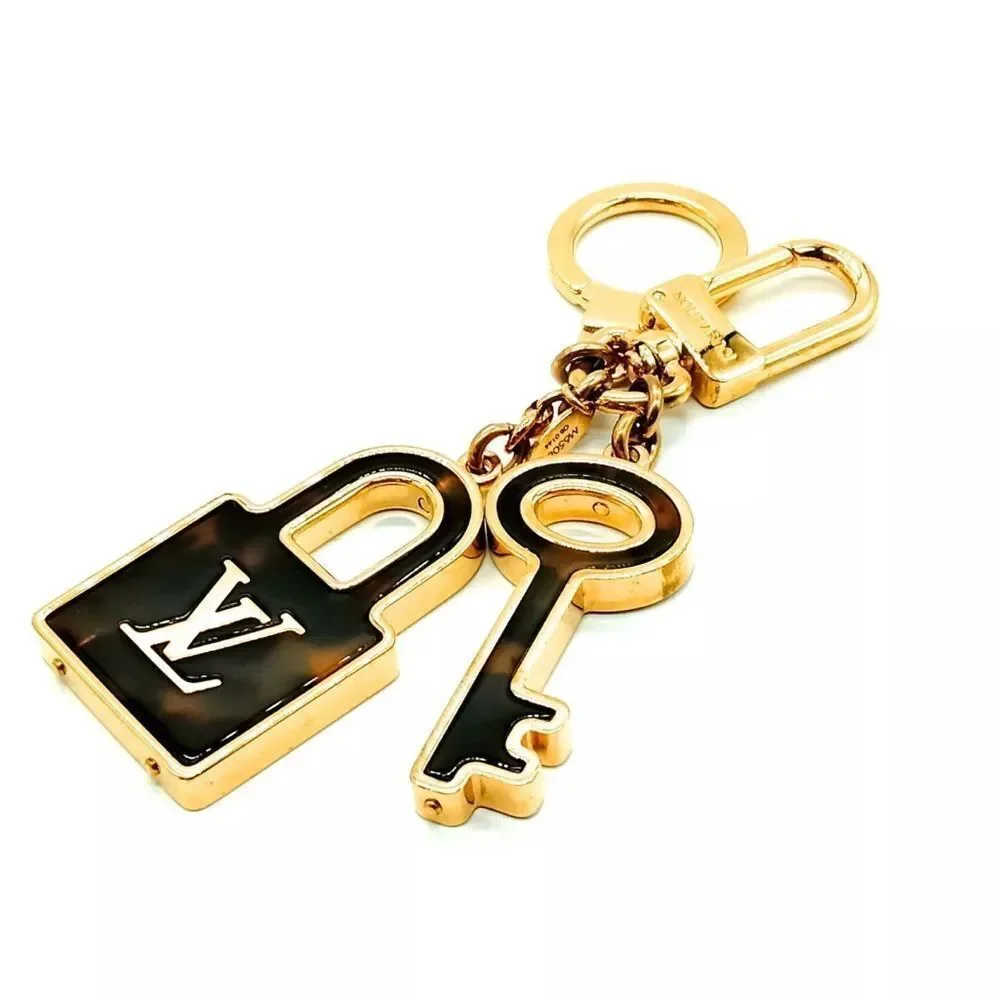 Louis Vuitton Tortoise Shell Goldtone LV Confidence Bag Charm & Key Holder